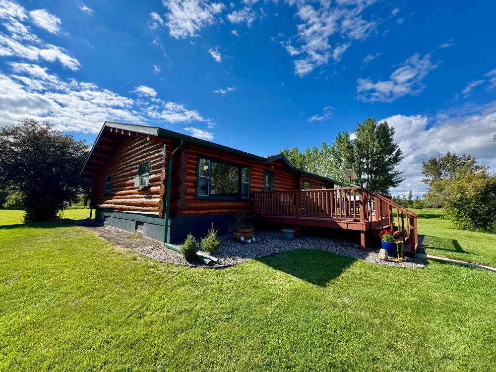 39090 State Highway 313 Warroad, MN 56763