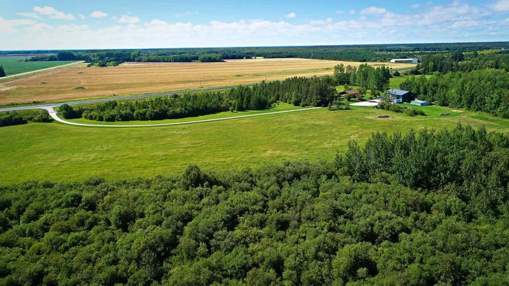 39090 State Highway 313 Warroad, MN 56763