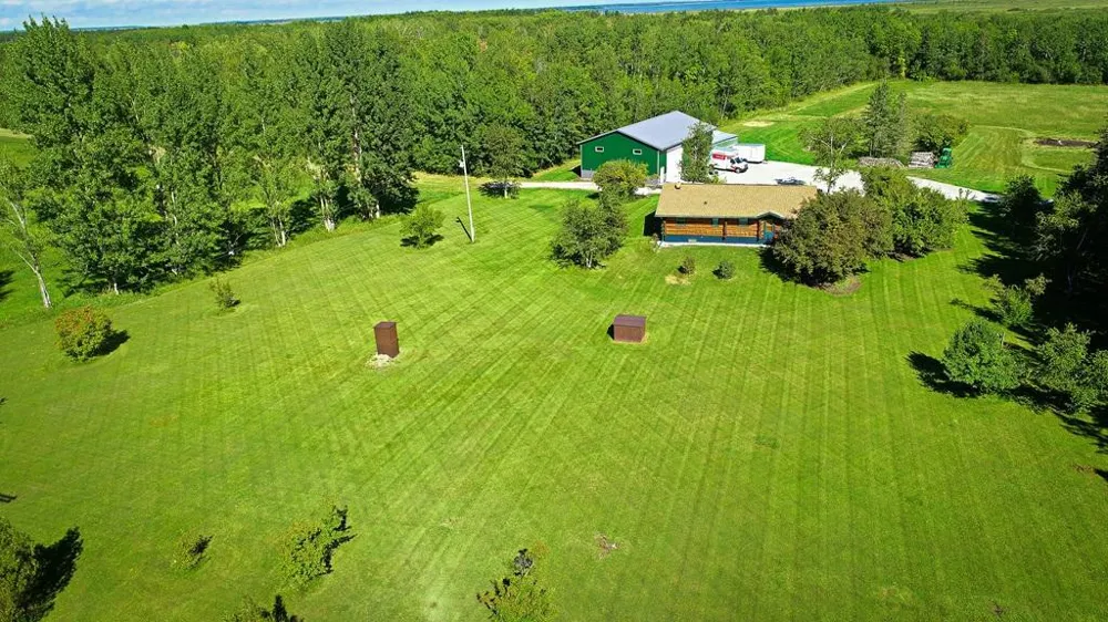 39090 State Highway 313 Warroad, MN 56763