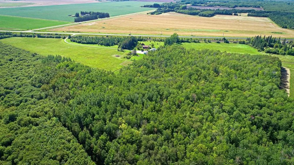 39090 State Highway 313 Warroad, MN 56763