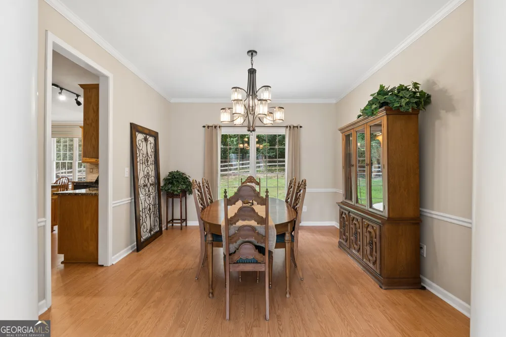 420 Dunhill View CT Alpharetta, GA 30005
