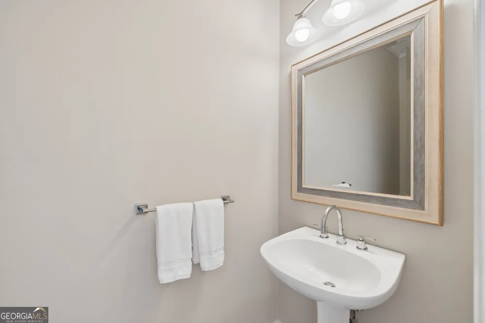 420 Dunhill View CT Alpharetta, GA 30005