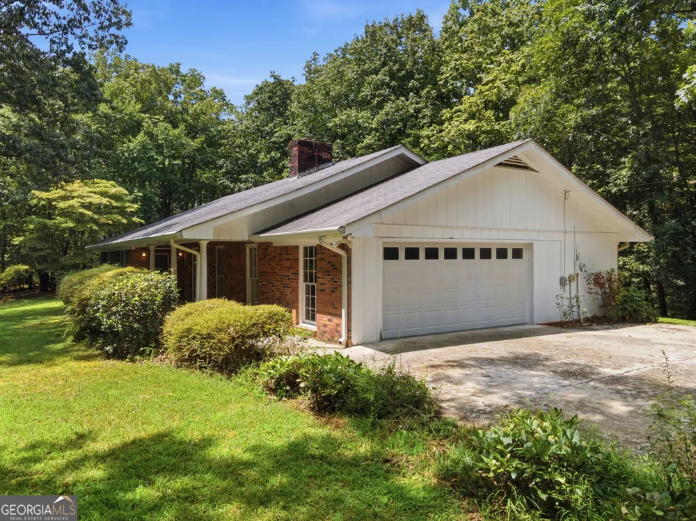 571 Frontier CIR Summerville, GA 30747