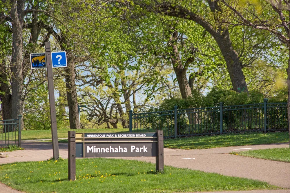5508 45th Avenue S Minneapolis, MN 55417
