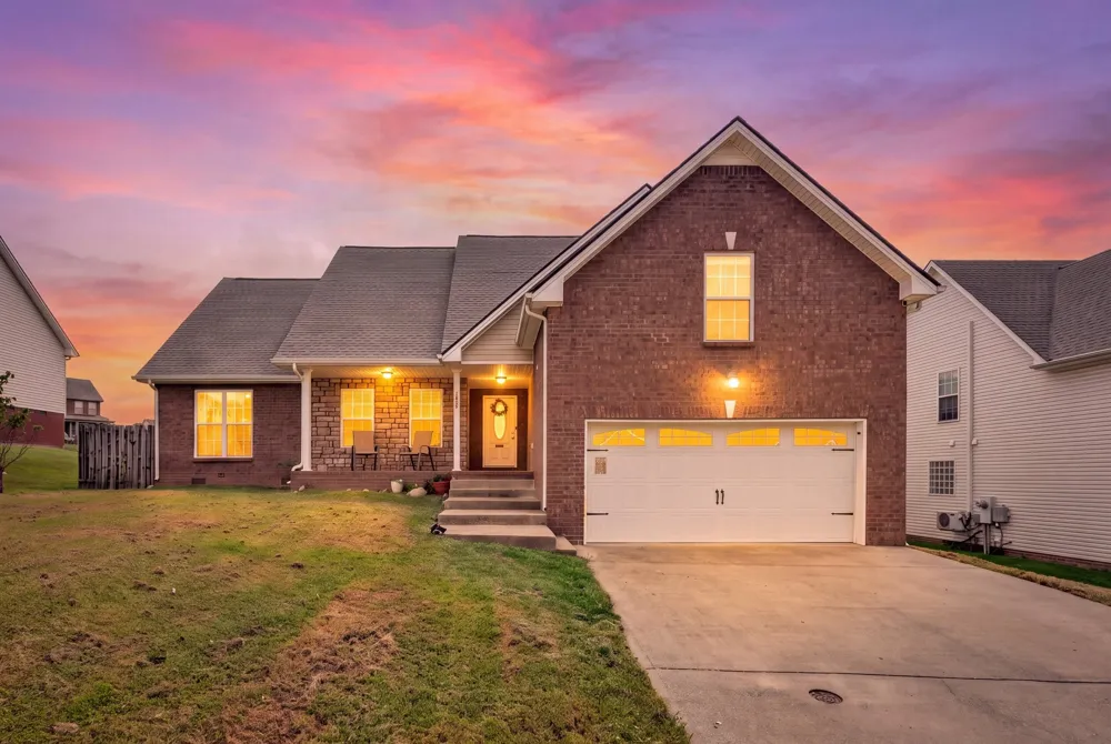 1809 Patricia Dr Clarksville, TN 37040