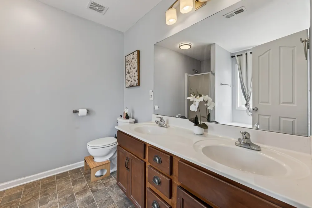 1809 Patricia Dr Clarksville, TN 37040