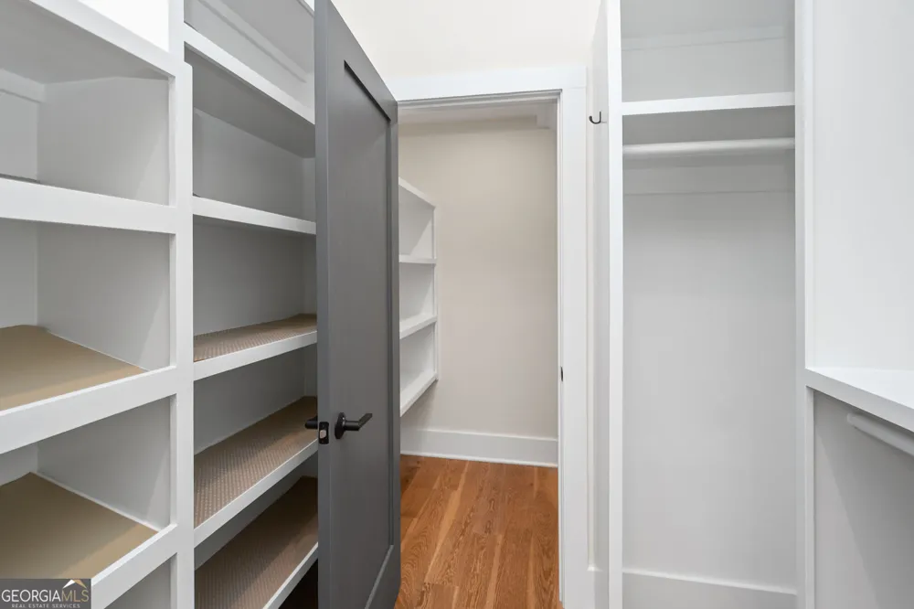 220 Arbor Garden CIR Newnan, GA 30265