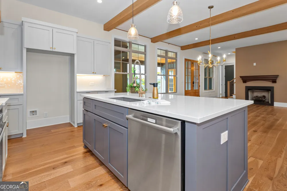 220 Arbor Garden CIR Newnan, GA 30265