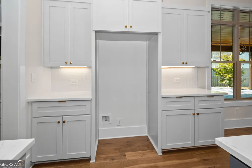 220 Arbor Garden CIR Newnan, GA 30265