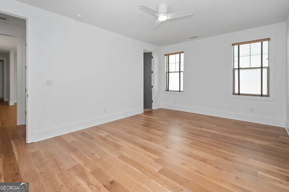 220 Arbor Garden CIR Newnan, GA 30265