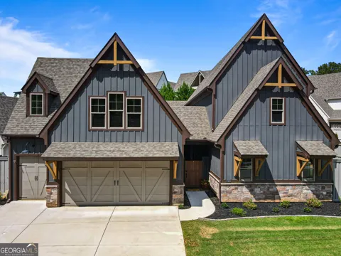 220 Arbor Garden CIR