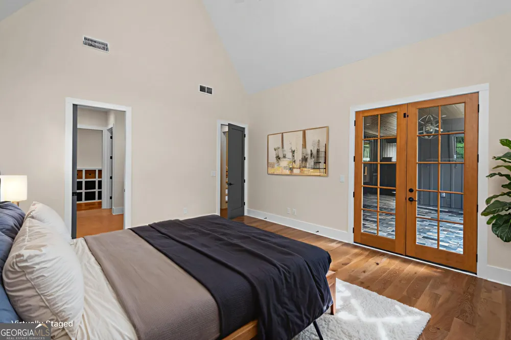 220 Arbor Garden CIR Newnan, GA 30265