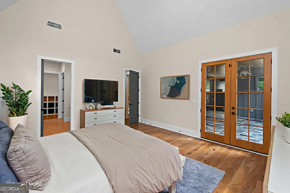 220 Arbor Garden CIR Newnan, GA 30265