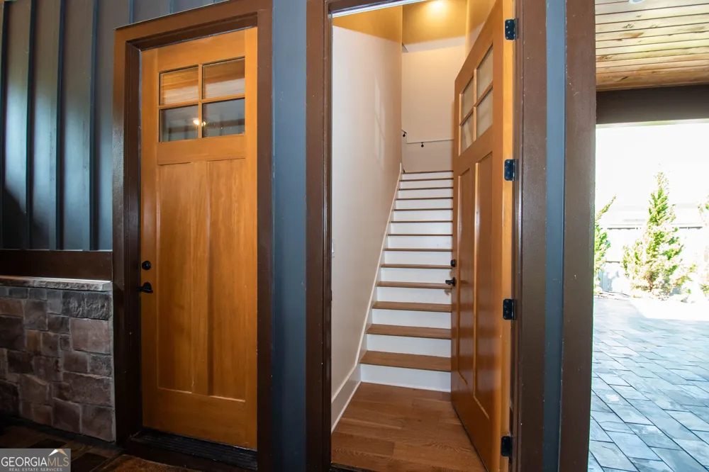 220 Arbor Garden CIR Newnan, GA 30265