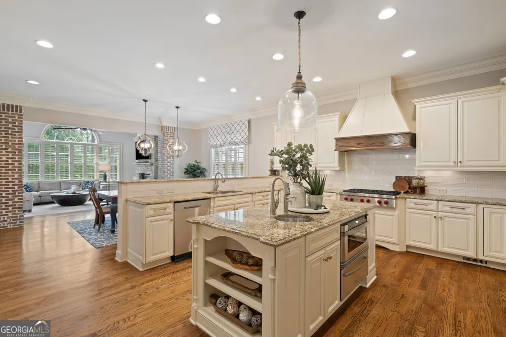 6327 Howell Cobb CT Acworth, GA 30101