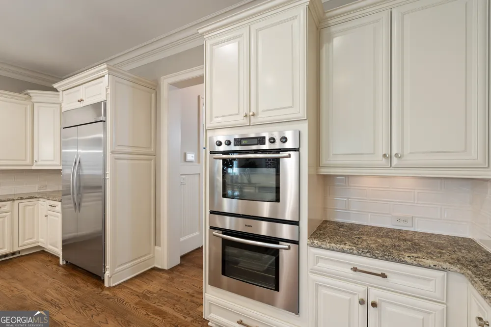 6327 Howell Cobb CT Acworth, GA 30101