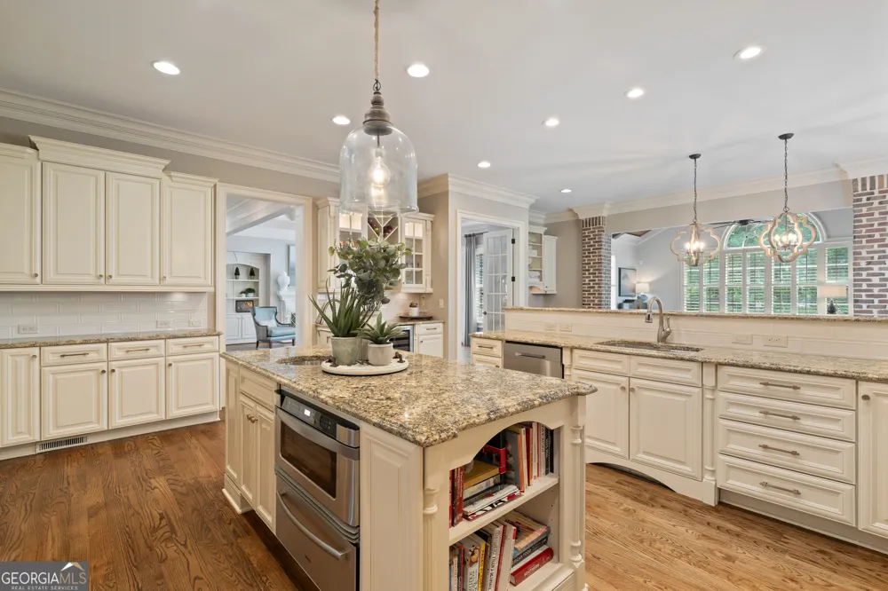 6327 Howell Cobb CT Acworth, GA 30101