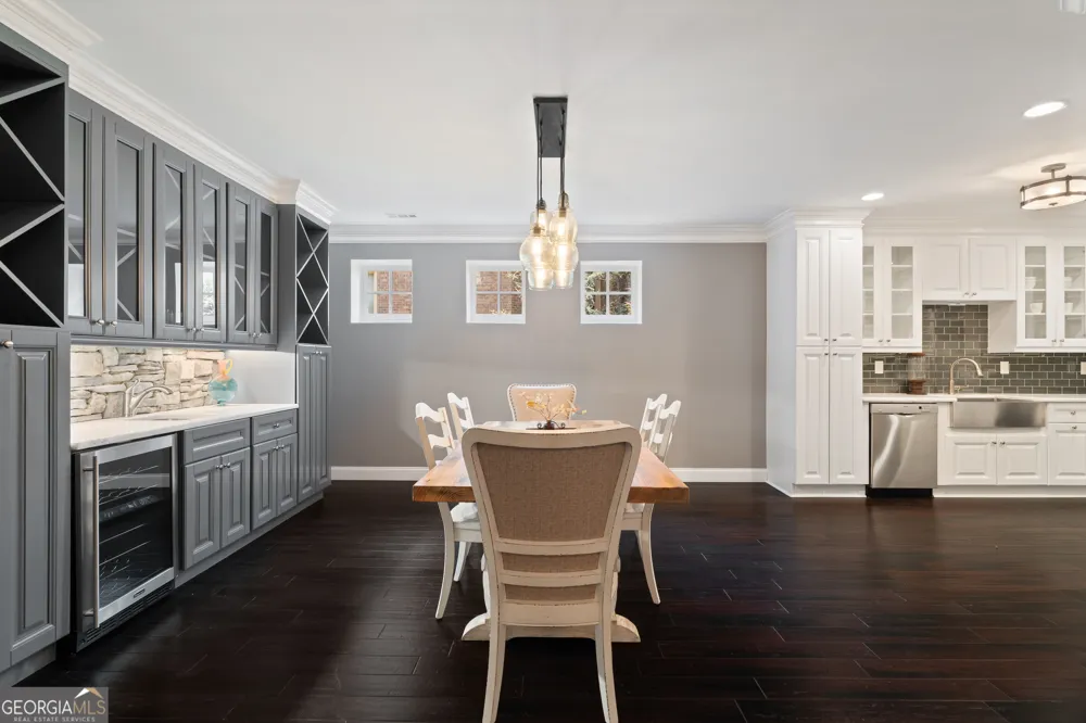 6327 Howell Cobb CT Acworth, GA 30101
