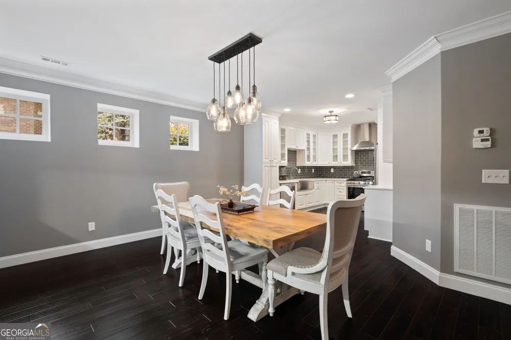 6327 Howell Cobb CT Acworth, GA 30101