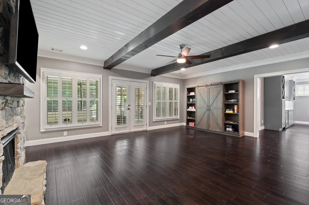6327 Howell Cobb CT Acworth, GA 30101