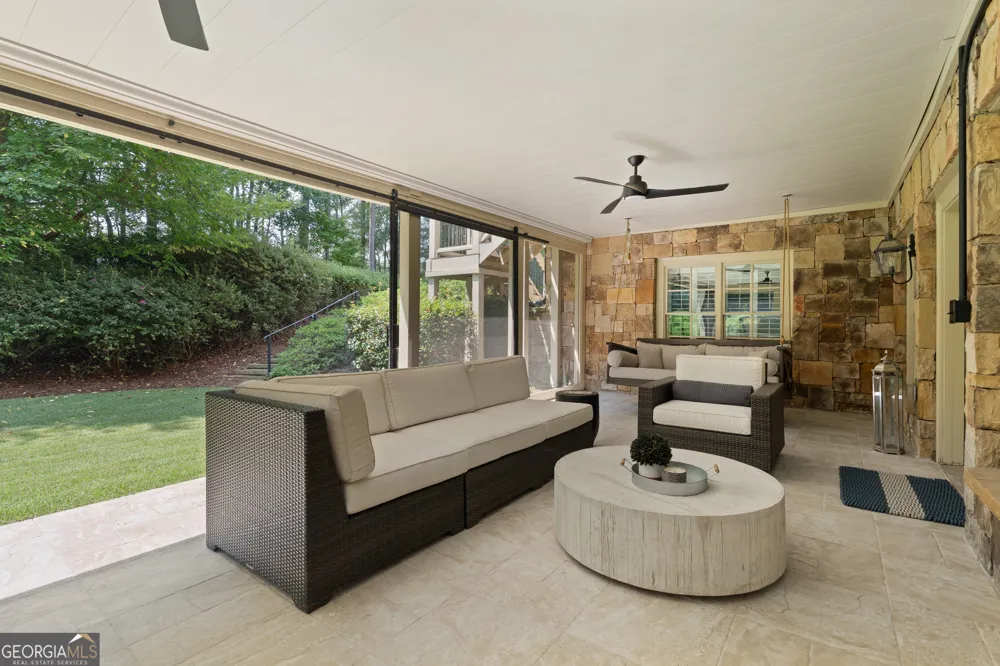 6327 Howell Cobb CT Acworth, GA 30101