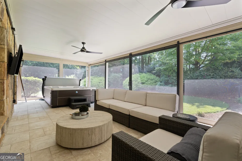 6327 Howell Cobb CT Acworth, GA 30101