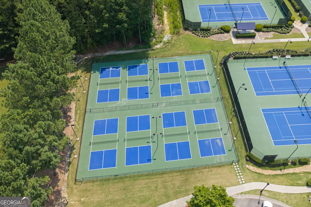 6327 Howell Cobb CT Acworth, GA 30101