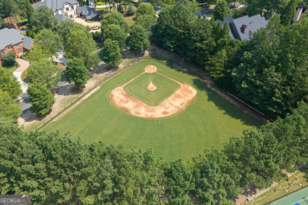 6327 Howell Cobb CT Acworth, GA 30101