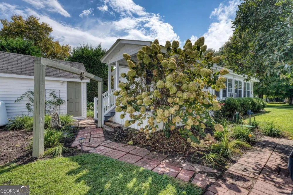 4353 Riverbank RUN Hiawassee, GA 30546