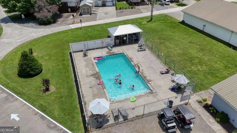 4353 Riverbank RUN Hiawassee, GA 30546