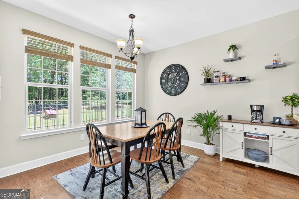 374 Austin Storey CIR Newnan, GA 30263