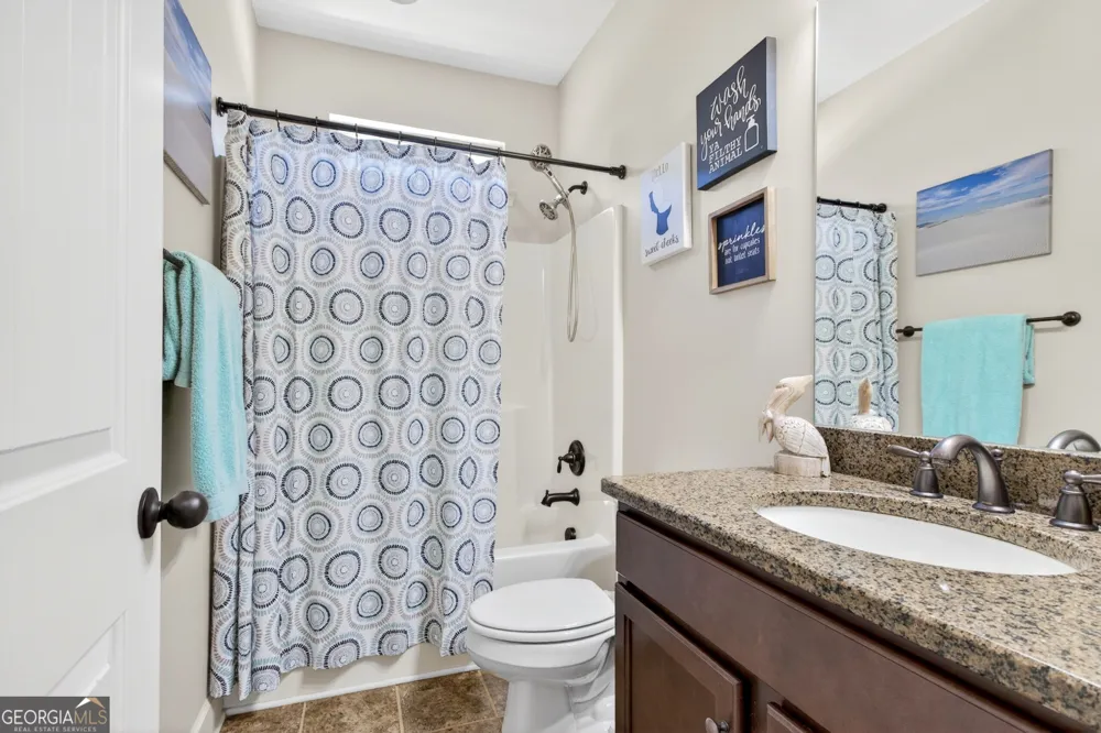 374 Austin Storey CIR Newnan, GA 30263
