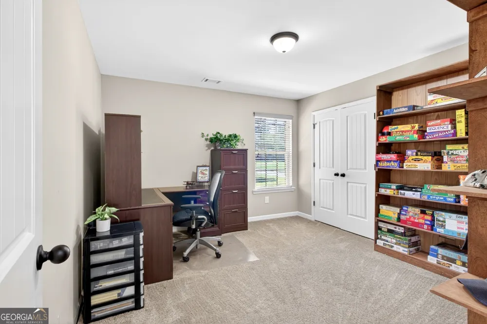 374 Austin Storey CIR Newnan, GA 30263
