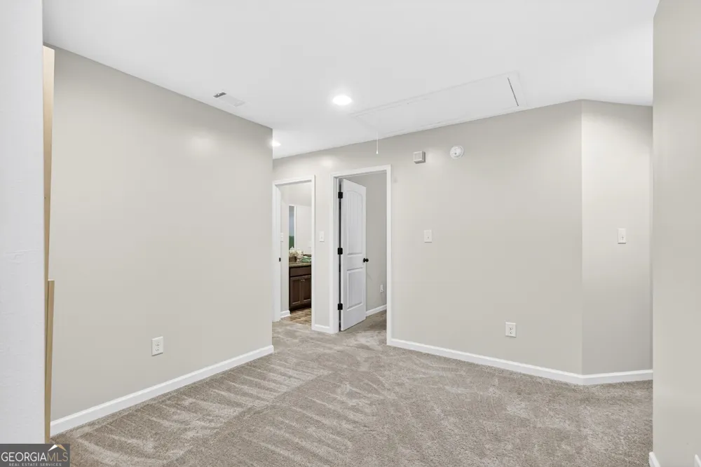 374 Austin Storey CIR Newnan, GA 30263