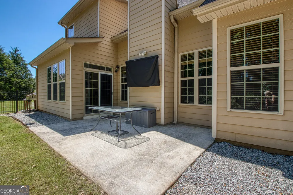 374 Austin Storey CIR Newnan, GA 30263