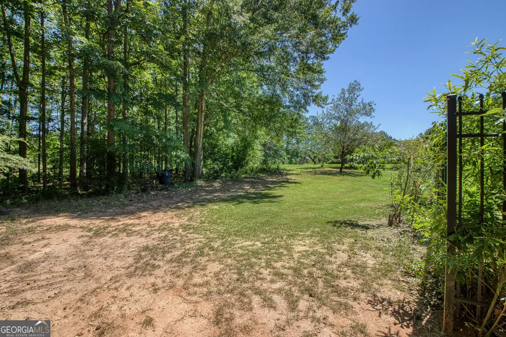 374 Austin Storey CIR Newnan, GA 30263