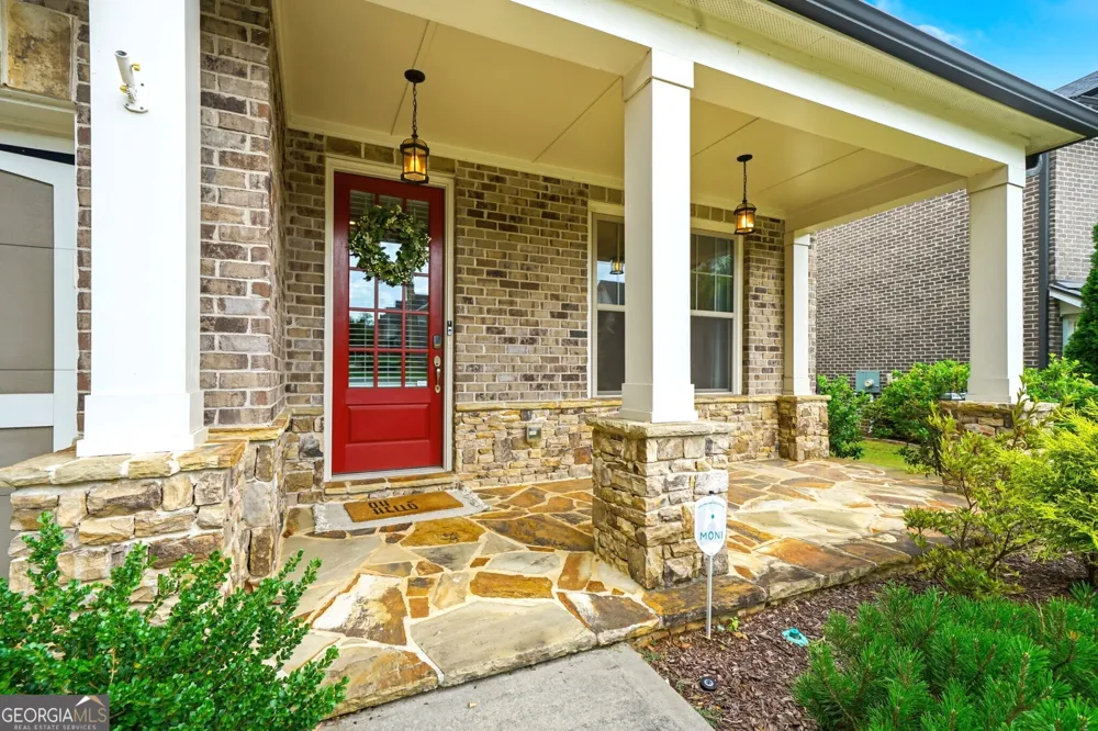 4020 Claiborne Farm RD Suwanee, GA 30024