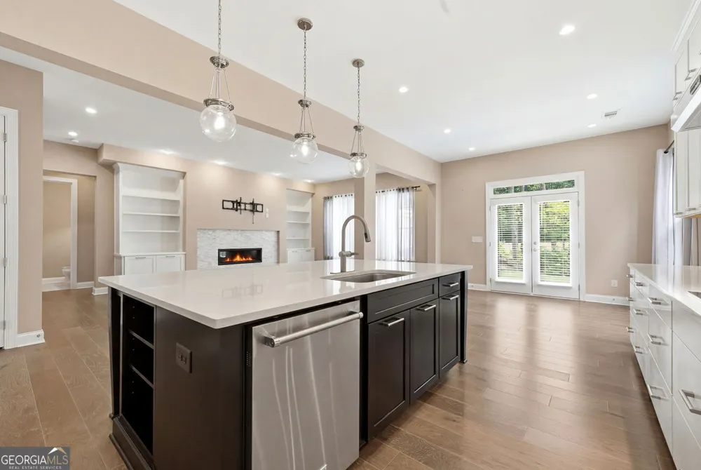 4020 Claiborne Farm RD Suwanee, GA 30024