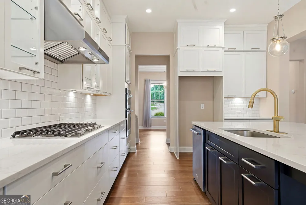 4020 Claiborne Farm RD Suwanee, GA 30024