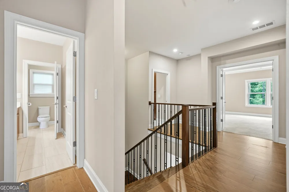 4020 Claiborne Farm RD Suwanee, GA 30024