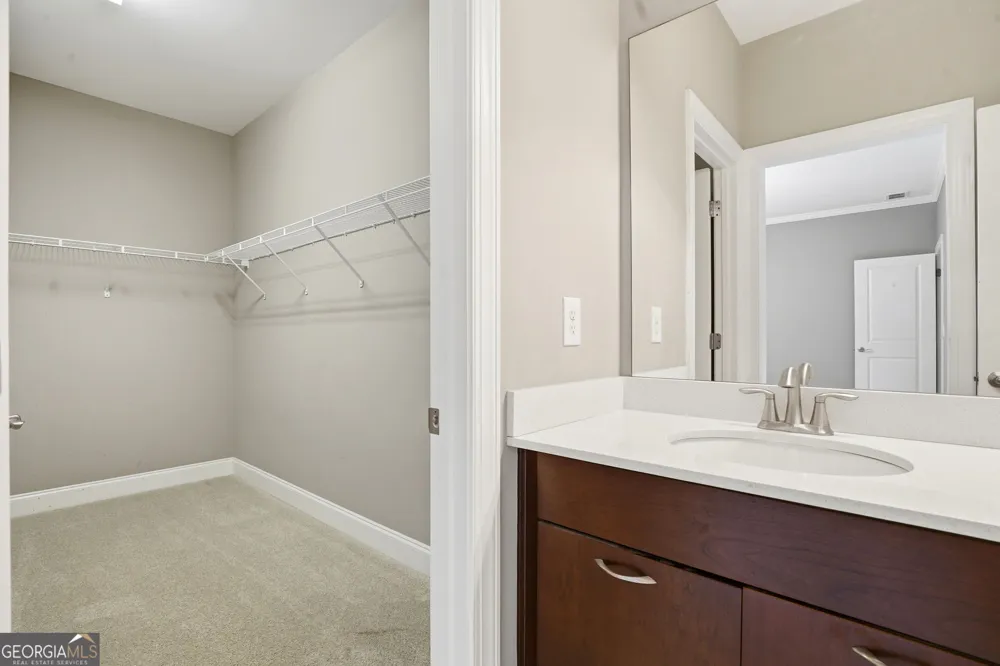 4020 Claiborne Farm RD Suwanee, GA 30024
