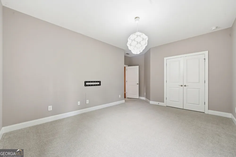 4020 Claiborne Farm RD Suwanee, GA 30024