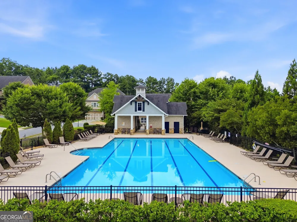 4020 Claiborne Farm RD Suwanee, GA 30024