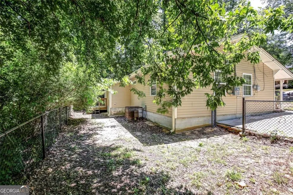 2005 Spink ST NW Atlanta, GA 30318