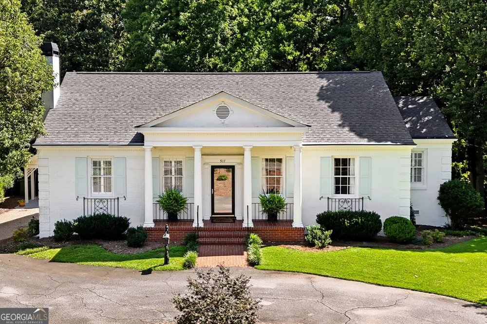 517 E College ST Griffin, GA 30224