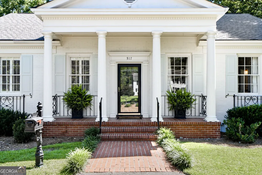 517 E College ST Griffin, GA 30224