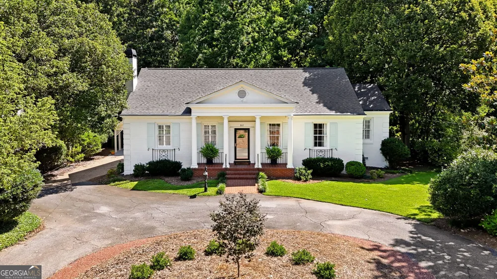 517 E College ST Griffin, GA 30224