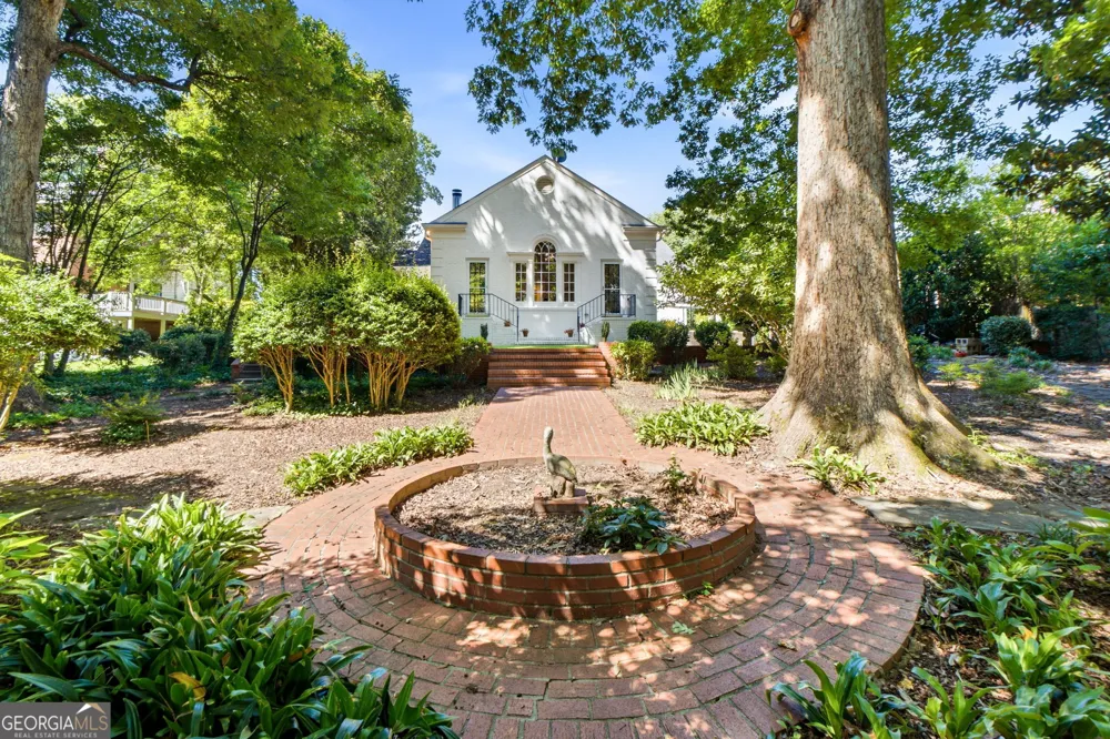 517 E College ST Griffin, GA 30224