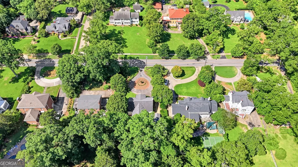 517 E College ST Griffin, GA 30224