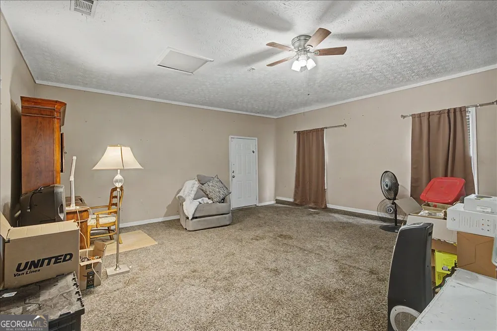 75 N Raburn RD Bremen, GA 30110